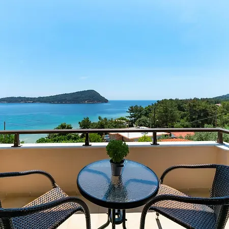 Agorastos Koinira