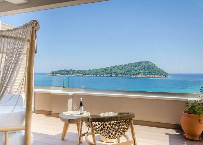 Hotel Agorastos Koinira